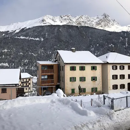 Tgesa Pasch Apartment